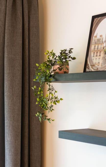 Apartamento Gozsdu White Raven 3 - Terrace And Free Underground Parking Budapest Exterior foto